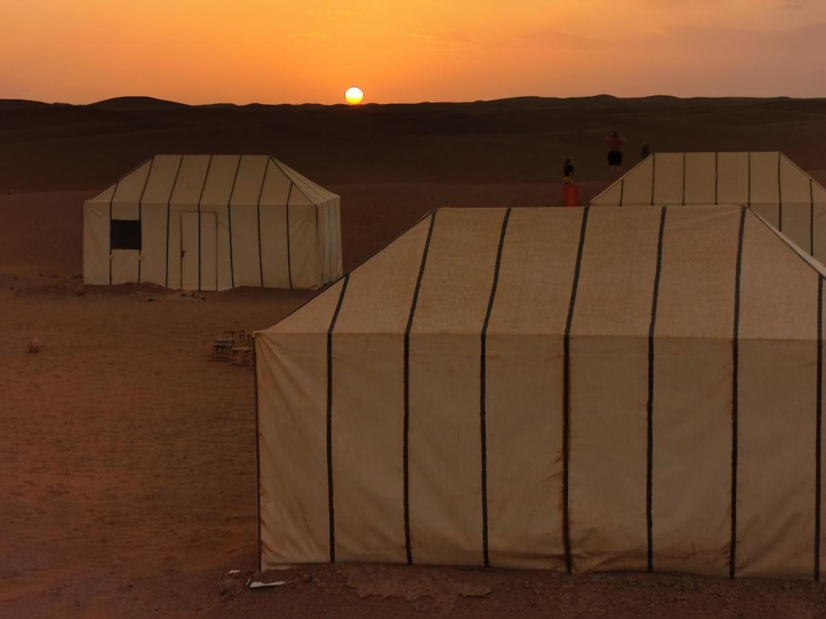 Отель Bivouac Erg Chegaga Nomademoi El Gouera Экстерьер фото